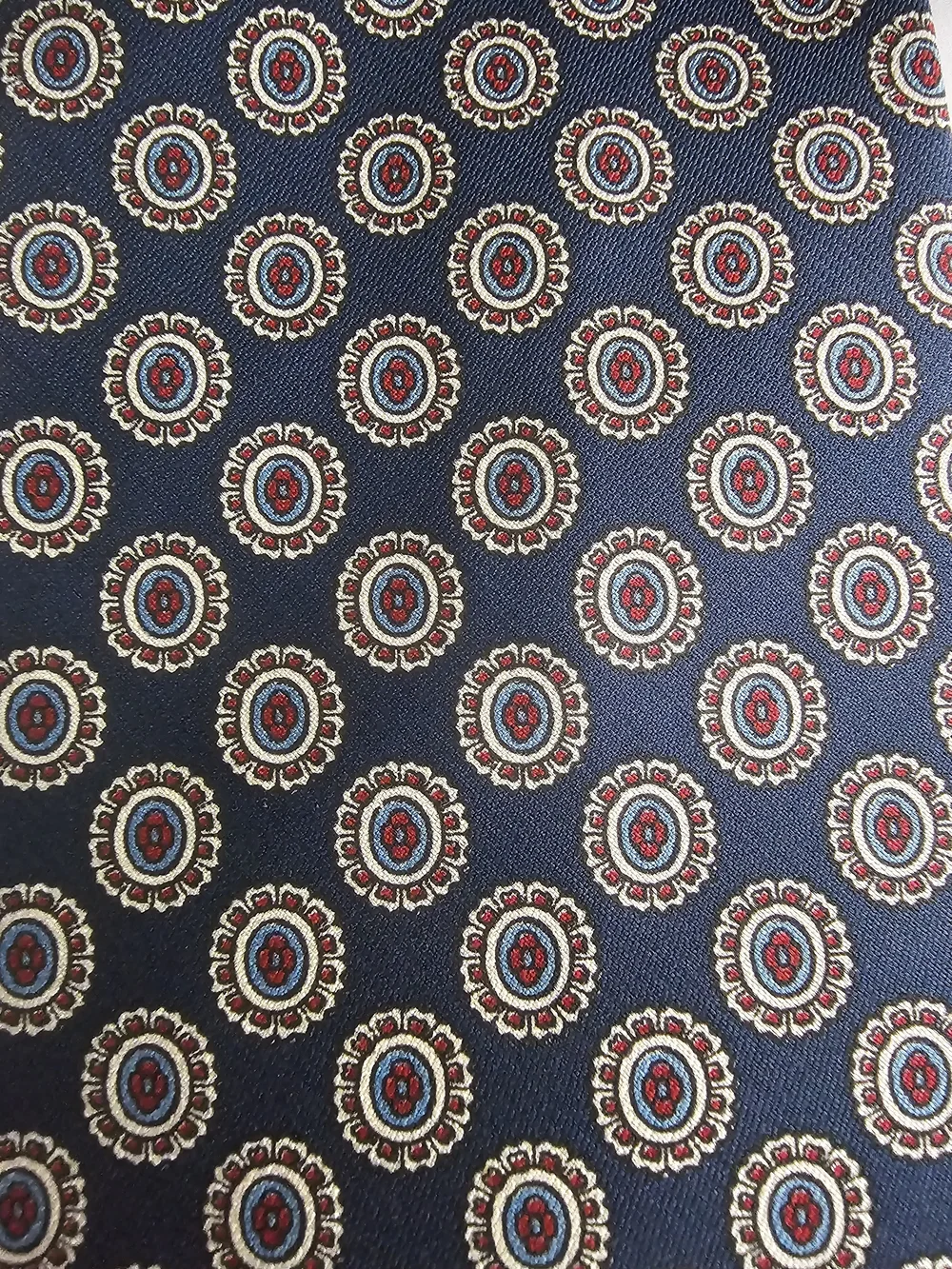 Gant Navy Blue Silk Tie with Cream and Red Medallion Pattern